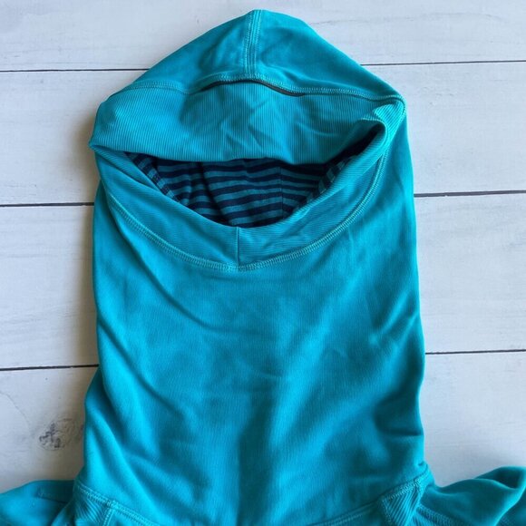 Lululemon Base Runner Hoodie, Half Micro Macro Surge, W3C79S - Size 4 - Picture 4 of 12